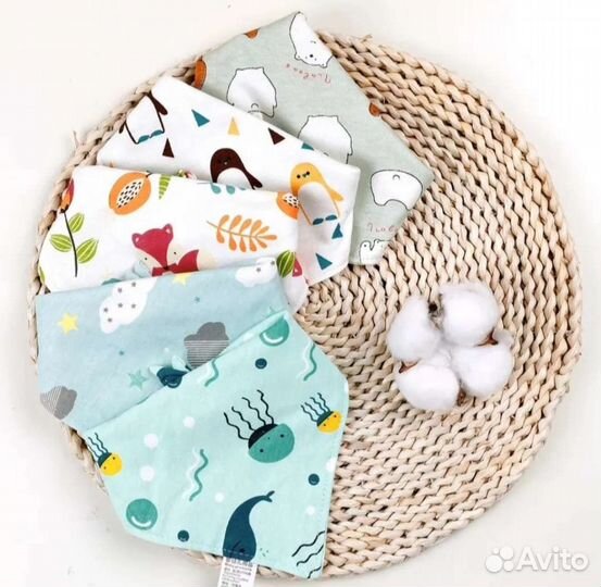 Слюнявчик нагрудник бандана