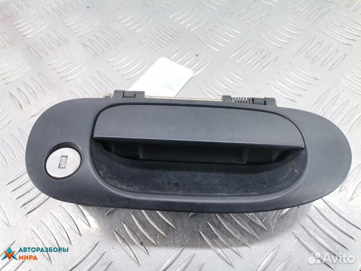 Ручка наружная передняя правая Mitsubishi Carisma