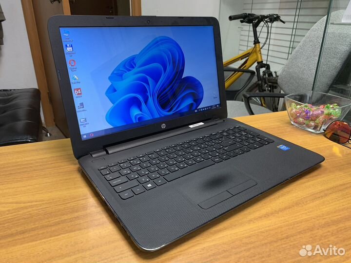 HP Core i3 10gb + SSD