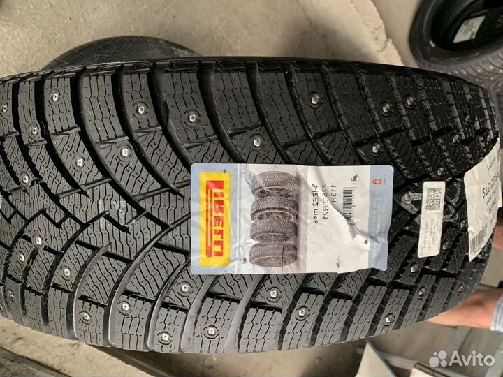 Pirelli Ice Zero 275/50 R21
