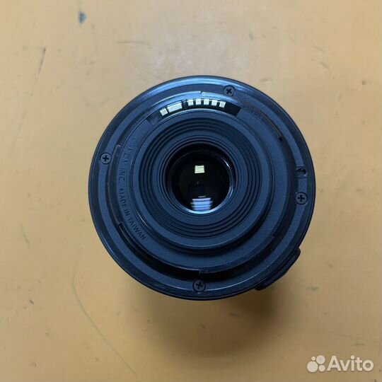 Объектив Canon EF-S 18-55mm f/3.5-5.6 IS STM