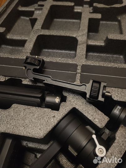 Стабилизатор dji Ronin S