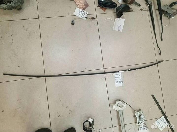 Молдинг крыши левый Hyundai Matrix 2001-2010