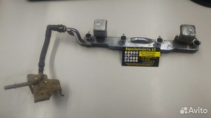 Mazda 3 Sedan (BK12) 2003-2009 Топливная рампа