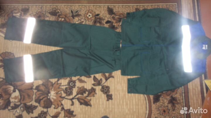 Костюм с брюками