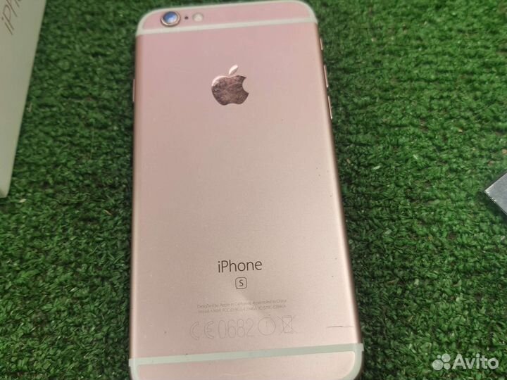 Телефон iPhone 6s