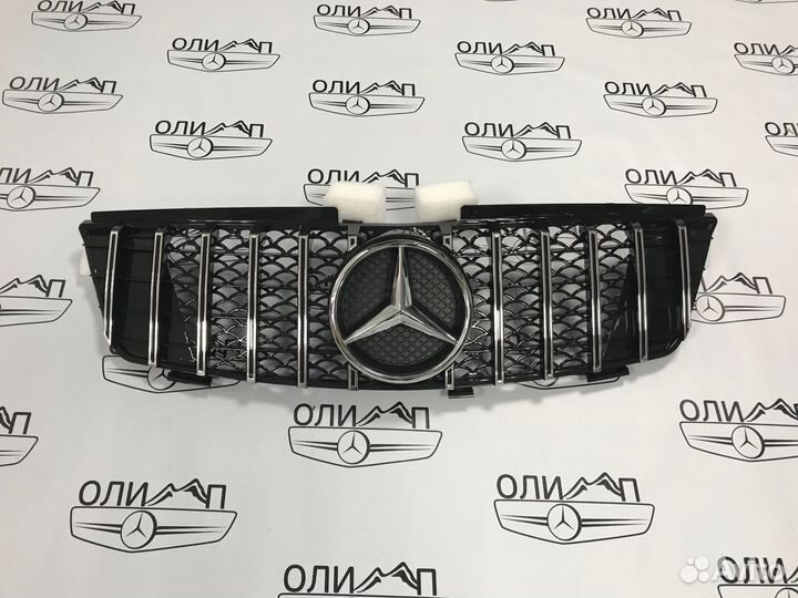Решетка радиатора на Mercedes ML W164 рест 08-11 г