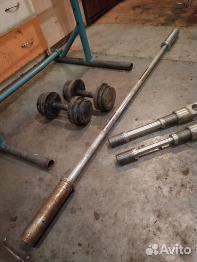 Стойка для штанги,гриф с блинами,гантели и.т.д