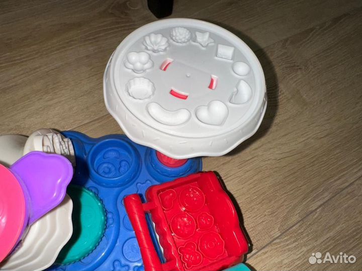 Playdoh игрушки