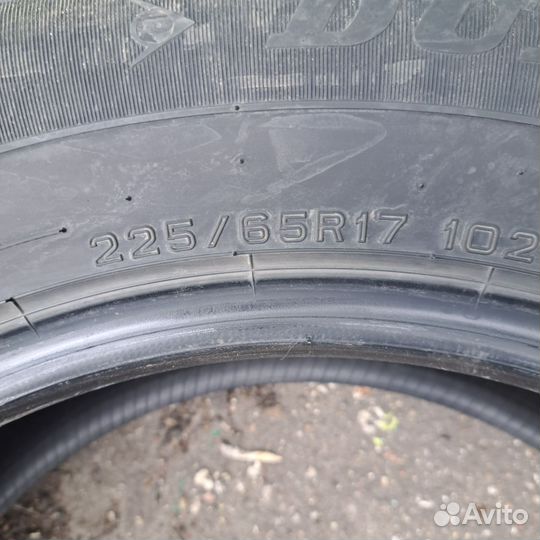 Dunlop Van Custom 2.25/65 R17