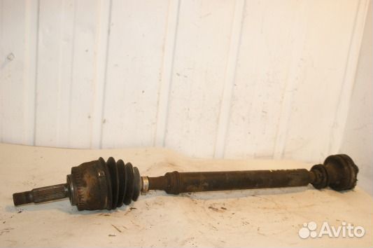 Привод передний правый