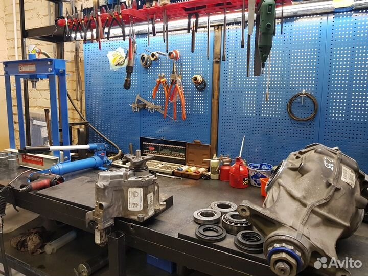 Восстановленный Задний редуктор BMW 2.81 2.93