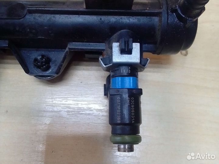 Топливная рампа Volkswagen polo, Skoda rapid 1,6