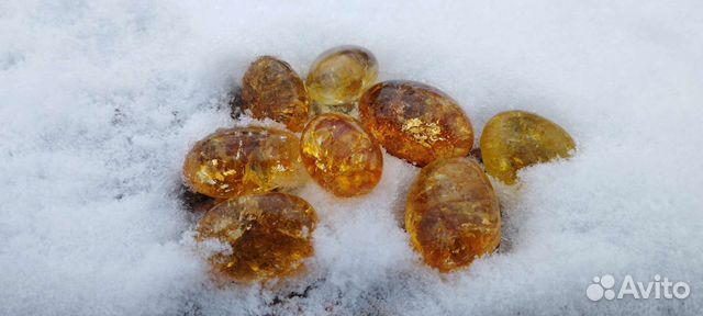 Камень янтарный цитрин (аметист)