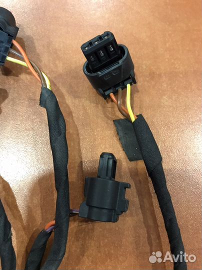 Разъем датчика парковки на мерседес