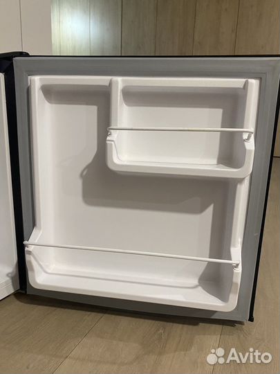 Минихолодильник Nofdfrost NR506B, черный