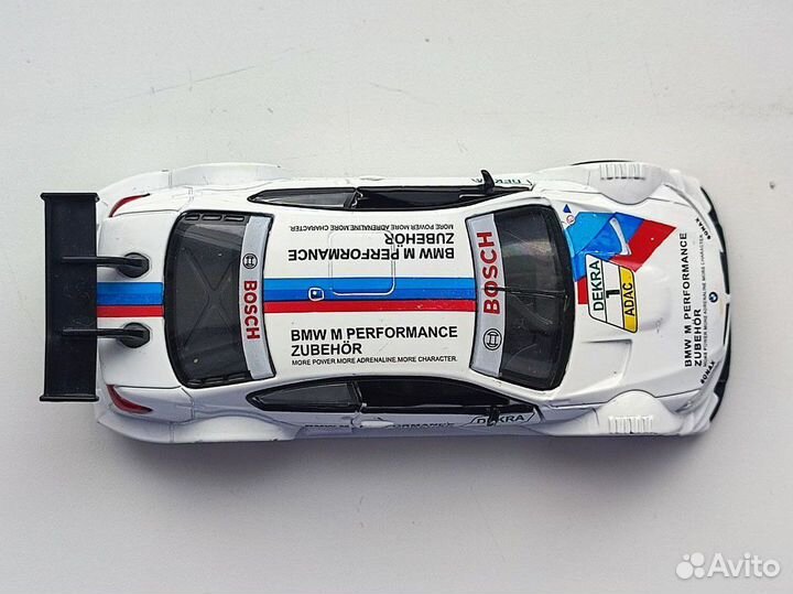 Игрушечная моделька BMW M3 DTM