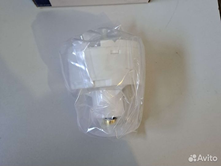 Бензонасос audi 100/A6/80B4