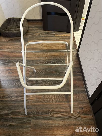 Подставка под ванну