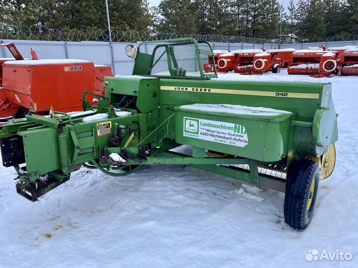 Пресс-подборщик John Deere 342 A, 2005