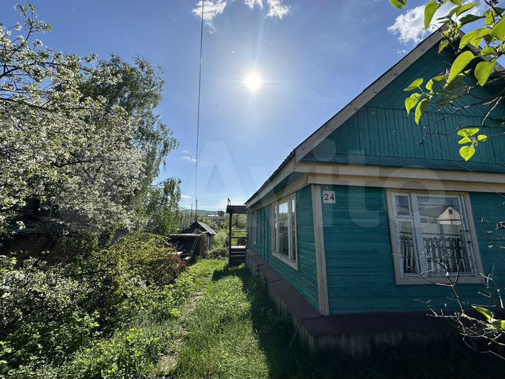 Дом 35,7 м² на участке 8,6 сот.