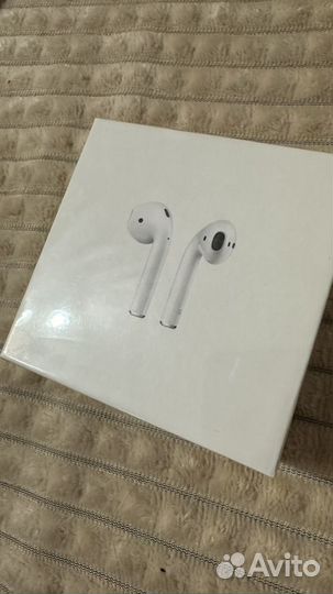 Беспроводные наушники Аpple AirPods