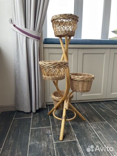 Подставка для цветов ротанг плетеная