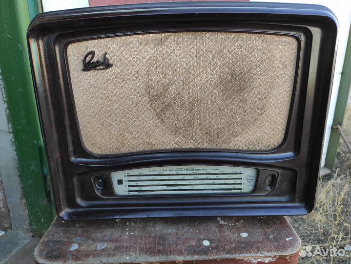 Ретро-Радиоприемник 
