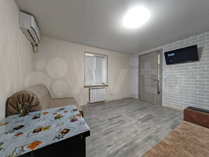 Комната 15 м² в 3-к., 1/1 эт.