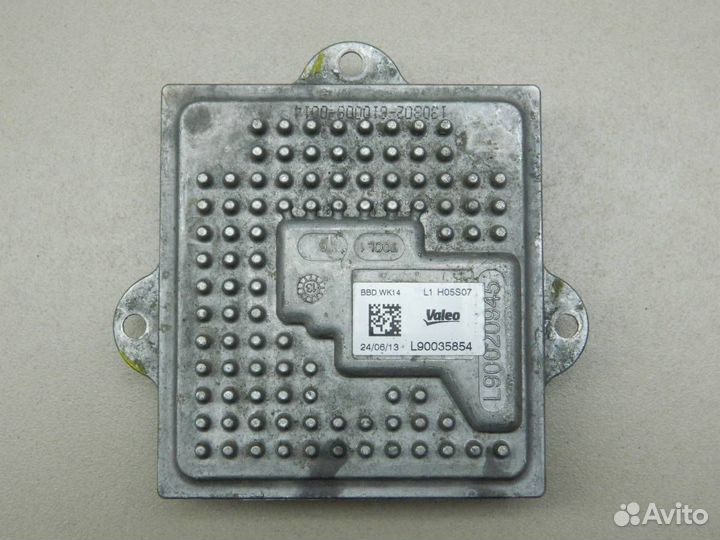 Блок ксеноновой лампы Jeep Grand Cherokee WK2 2010