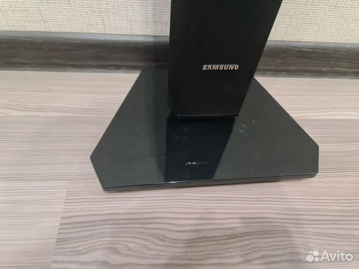 Стойки для колонок Samsung