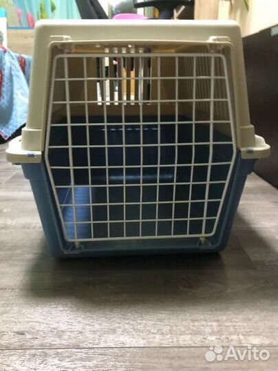 Переноска для животных пластиковая