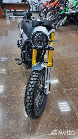 Мотоцикл racer RC250CK-A triumph