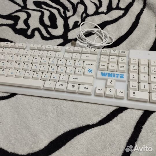 Игровая клавиатура с подсветкой