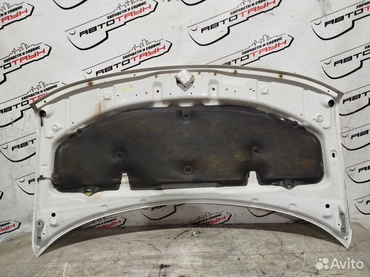 Капот toyota BB NCP30 NCP31 NCP34 NCP35 5330152070 белый, 040 TA1014