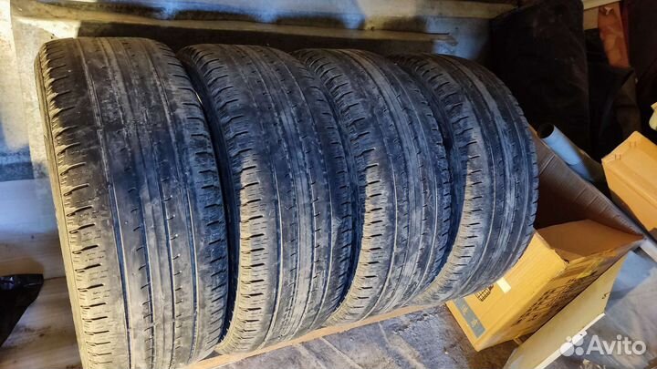 Goodyear EfficientGrip SUV 4x4 225/55 R18 98V