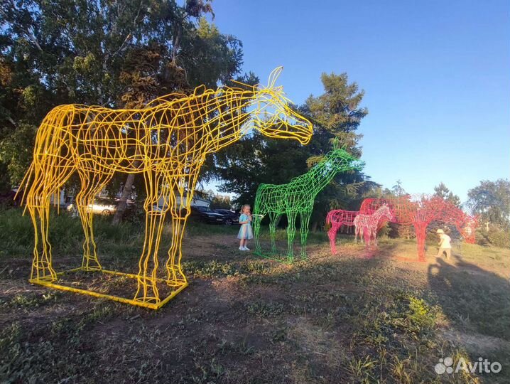 Фигуры из проволоки заказ