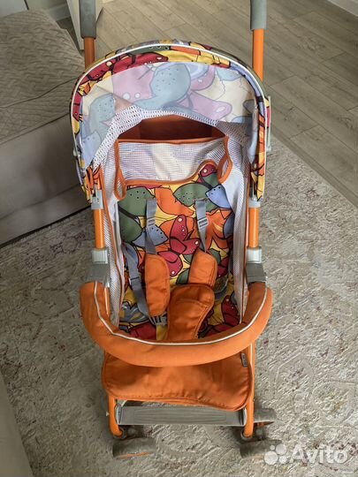 Прогулочная коляска трость