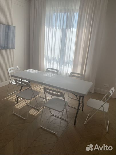 Стол и стулья комплект