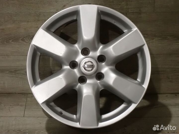 Комплект R17 оригинальных дисков Nissan X-Trail