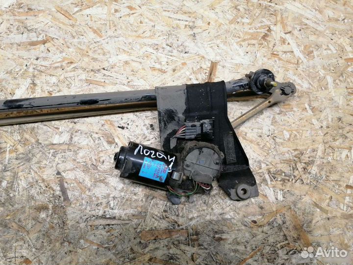 Трапеция дворников Рено Логан 1