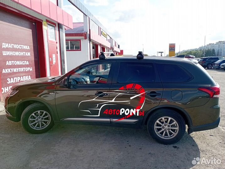 Багажник на крышу Mitsubishi Outlander модельный