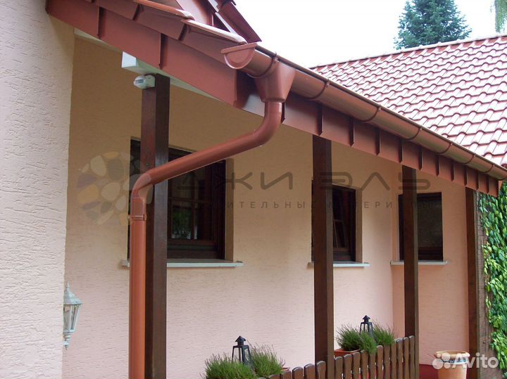 Желоб водосточный пластиковый