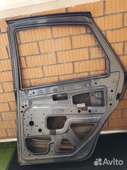 Дверь задняя правая лада гранта