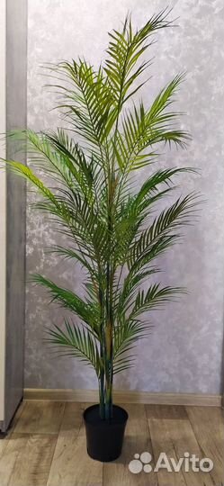 Искусственная пальма