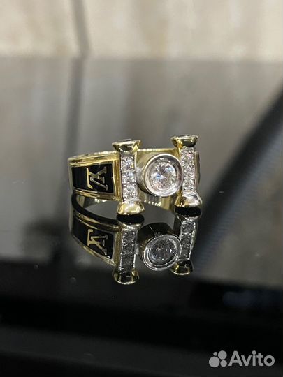 Золотой мужской перстень