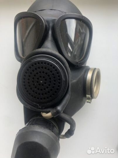 Противогаз