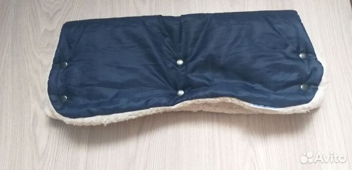 Теплая муфта для рук на коляску