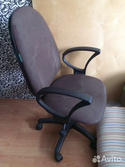 Компьютерное кресло