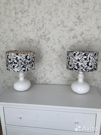 Лампа настольная